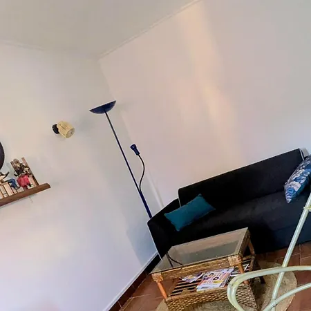 Petite Maison De Charme Au Coeur De Ceps, Prázdninový dům *